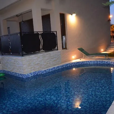 Villa Boutique Sabine *