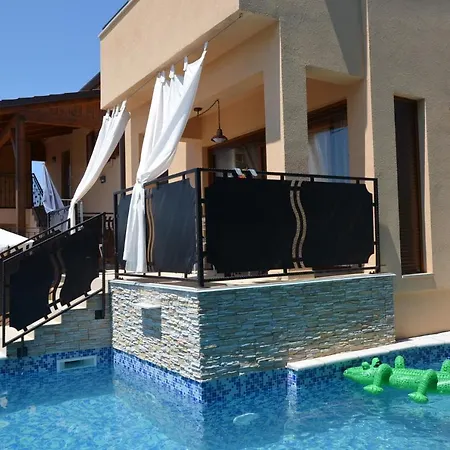 Boutique Sabine Villa *